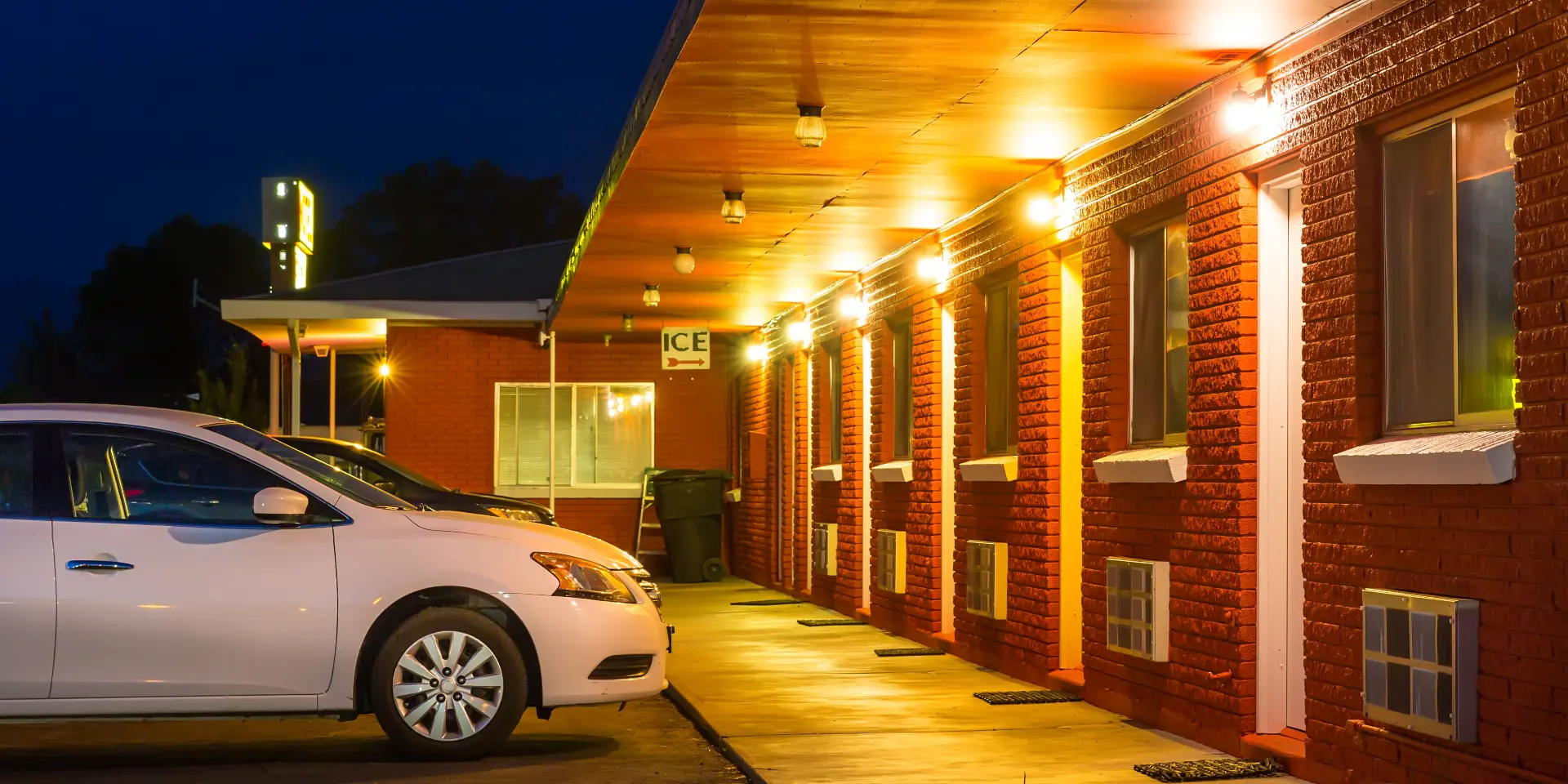 Motel